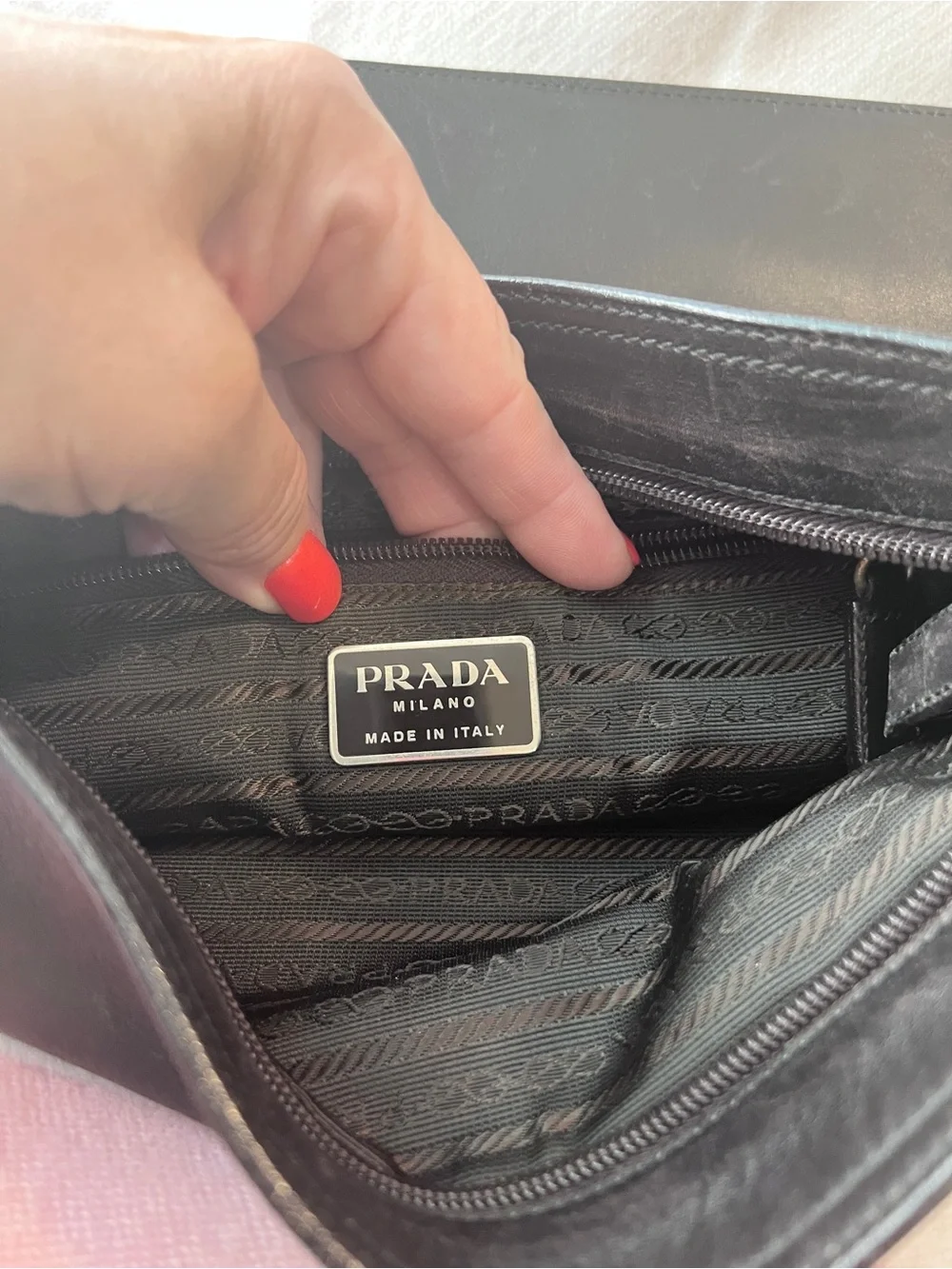 Prada⭐️Brown Embossed Leather Crossbody Bag